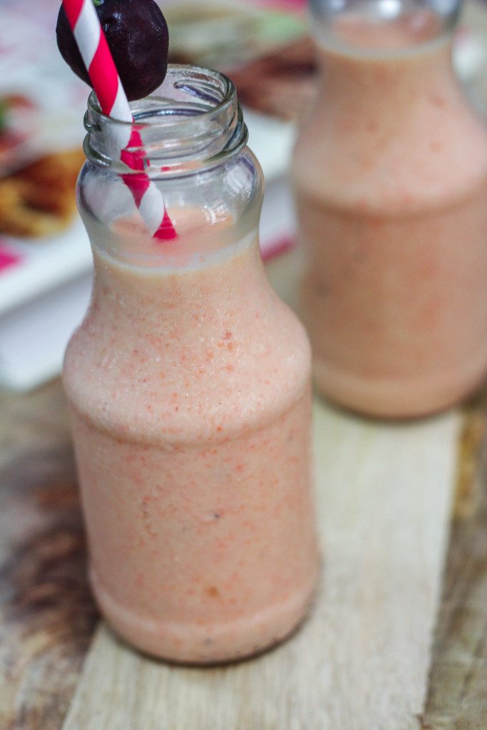 Carrot Peach and Mango Smoothie